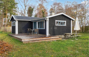 Cozy Home In Væggerløse With Wifi in Bogø By